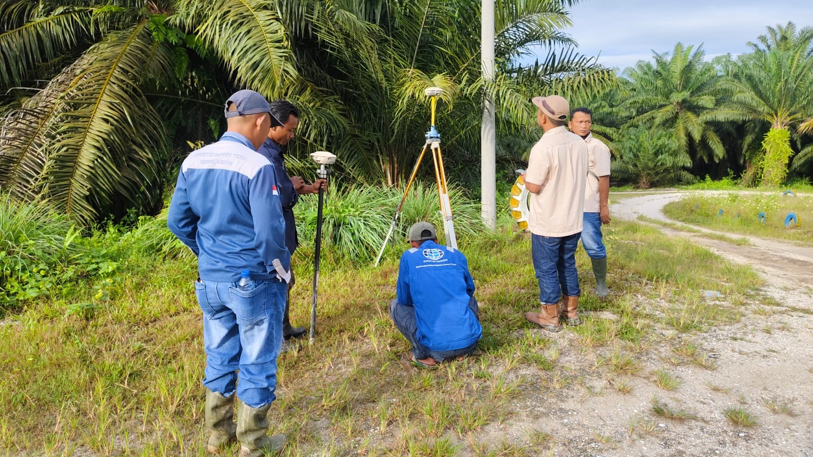 Teknologi GPS Geodetik dalam Pemetaan Site Plan